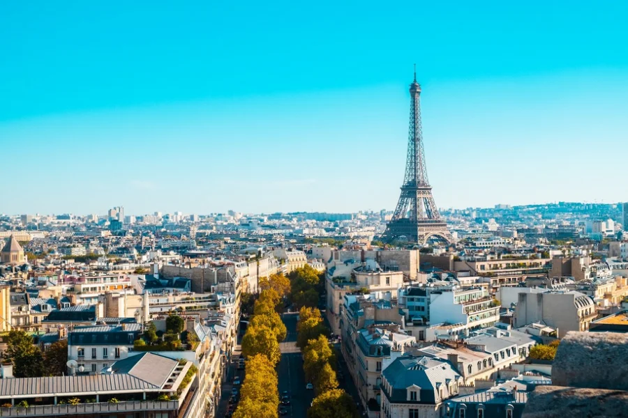 Corporate Chauffeur Service Paris for Business Travelers