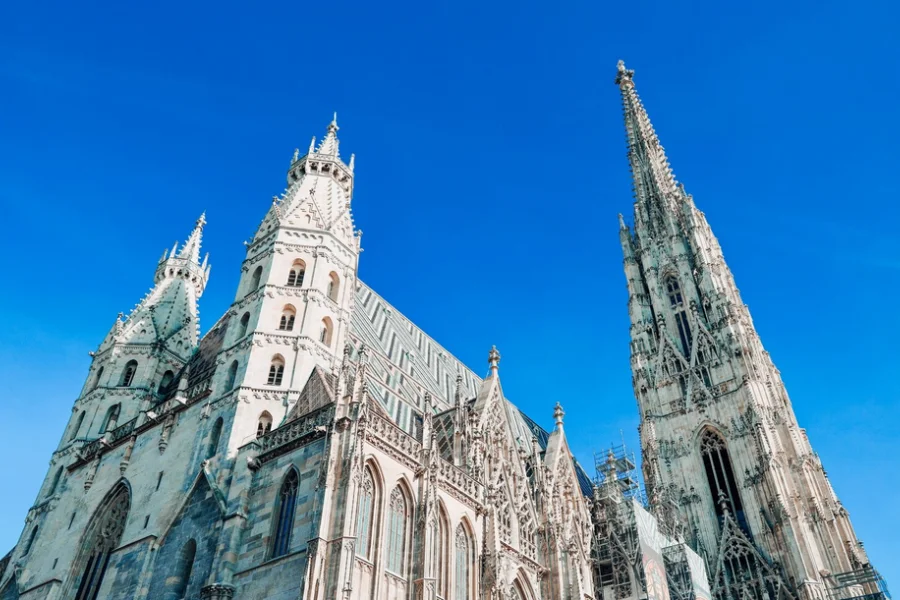 Corporate Chauffeur Service Vienna for Business Travelers