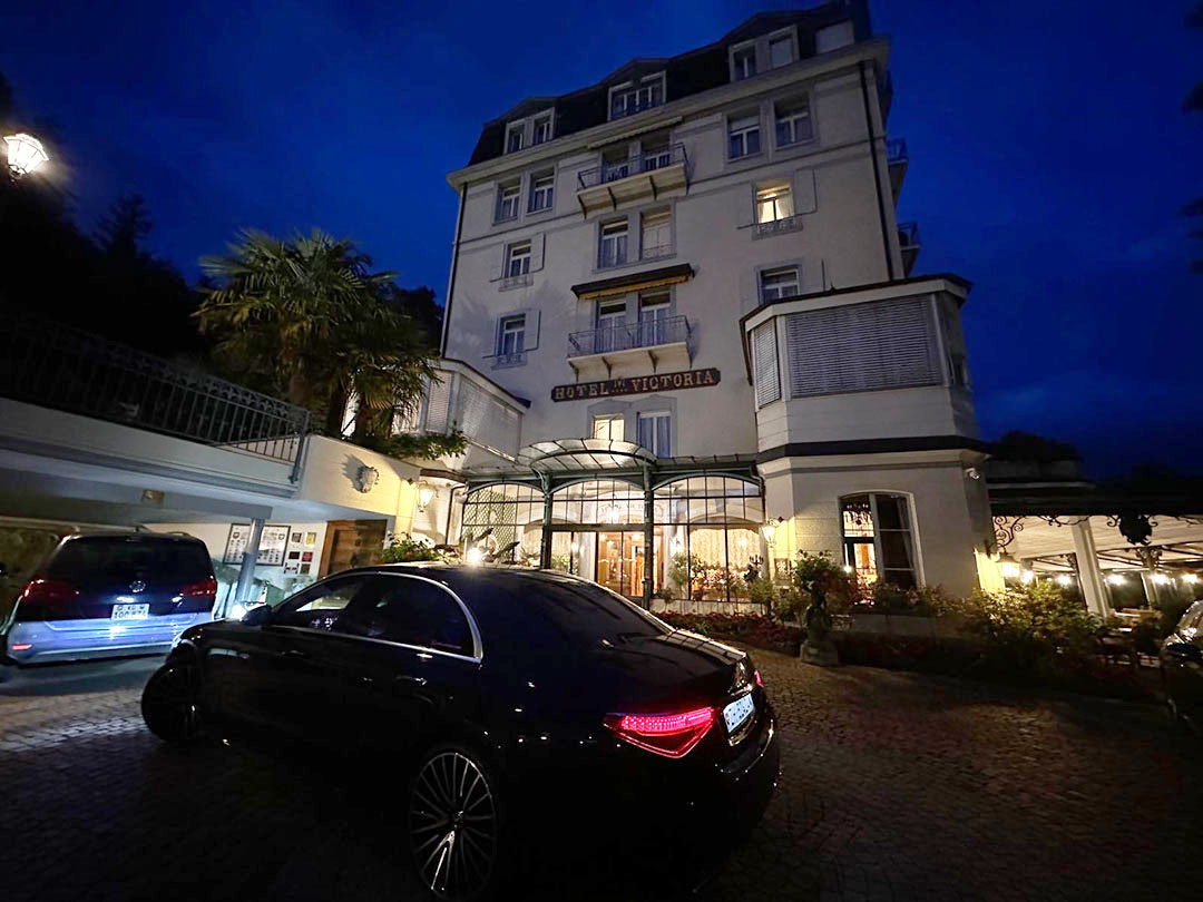 First class service Zurich Airport Montreux