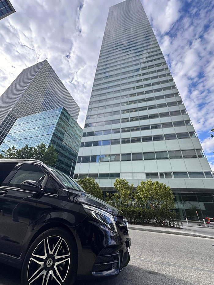 Airport Zurich To Roche Basel Transfer & Chauffeur Servicese