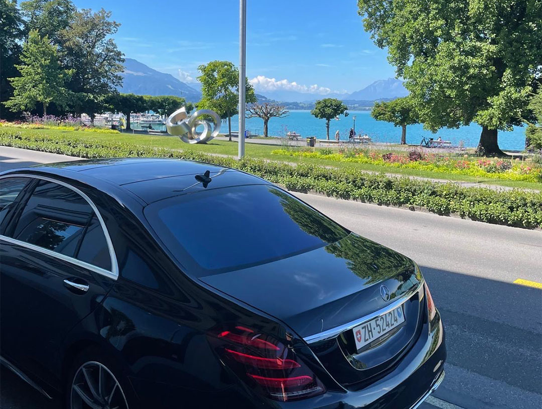 First-Class-Service Flughafen Zürich Zug