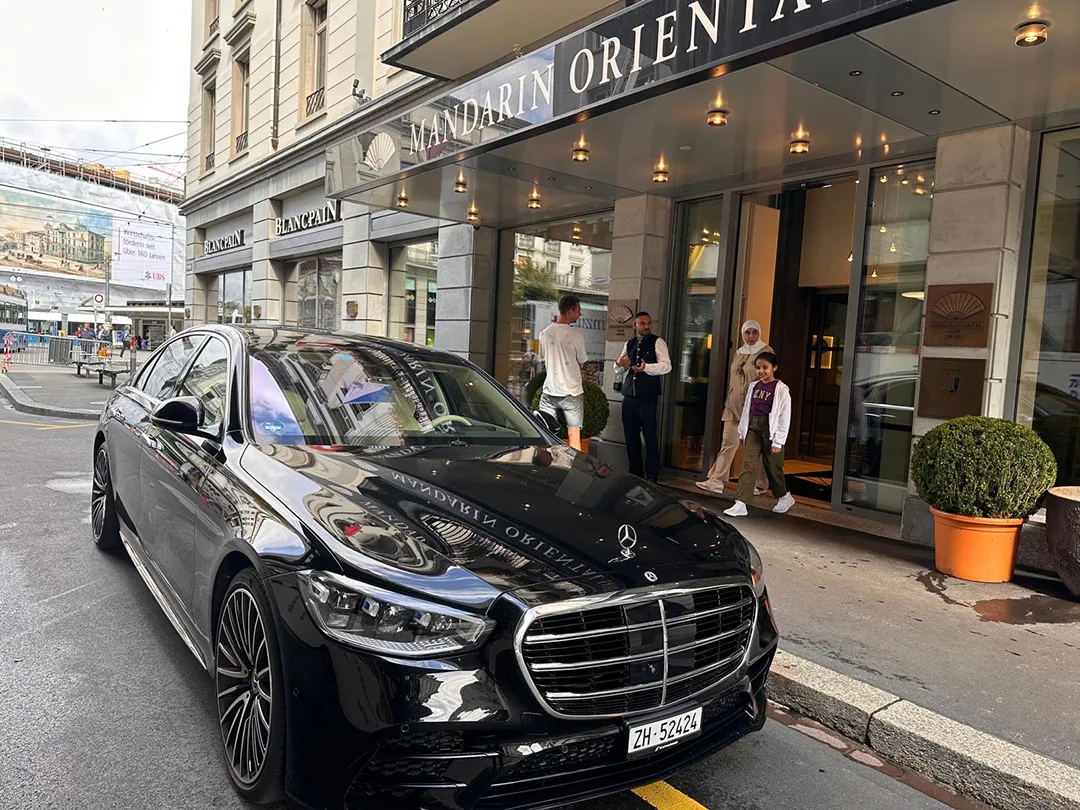 Transfer nach Hotel Mandarin Oriental Savoy Zürich