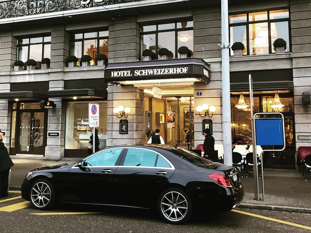 First-Class-Service Flughafen Zürich Hotel Mandarin Oriental Savoy 
